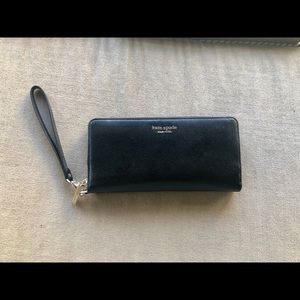 Kate Spade Black Leather Wristlet NWOT